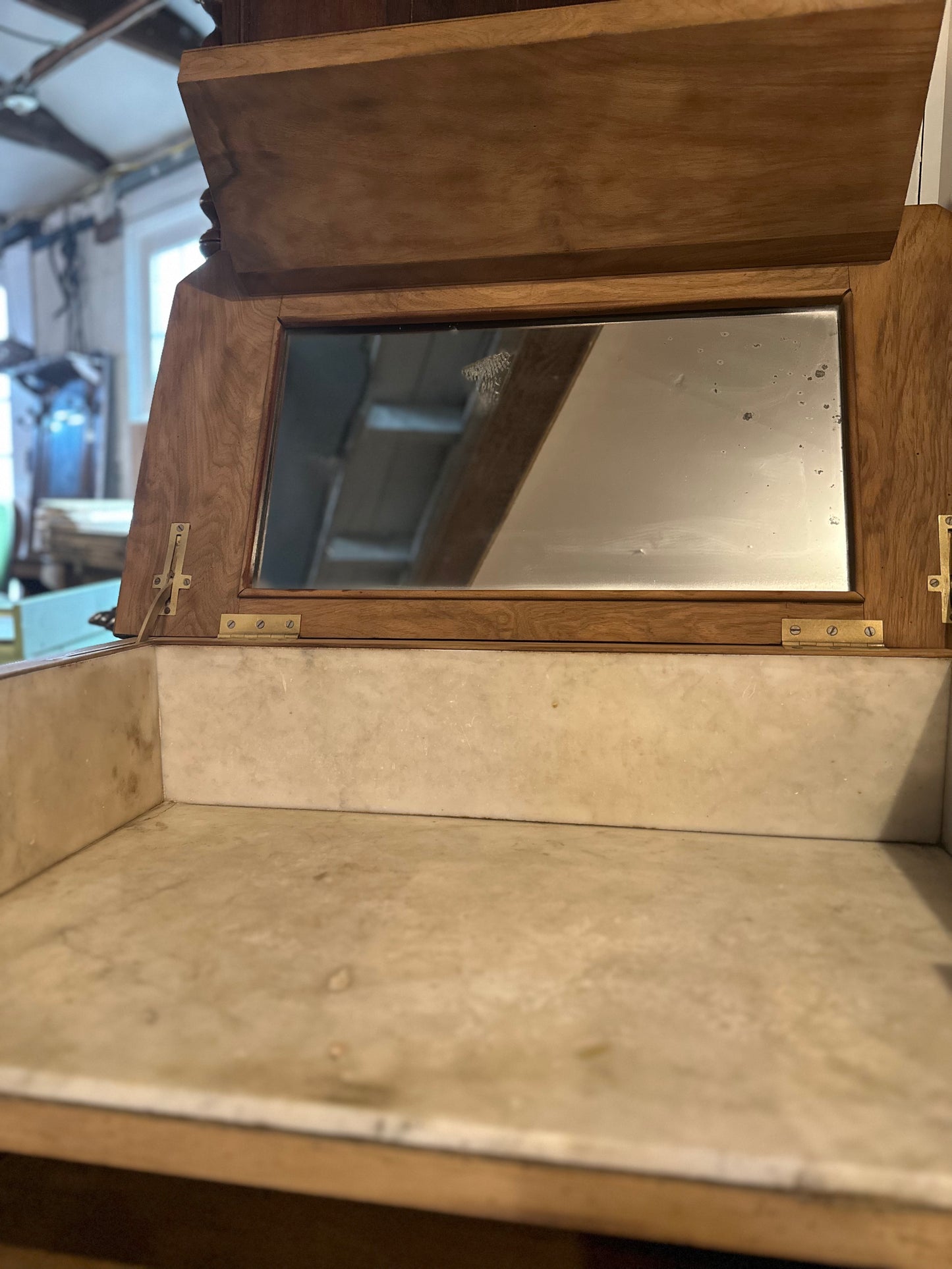 Covered Wash Stand